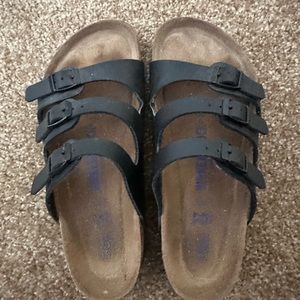 Birkenstock Size 37 Good used condition Black 3 strap sandals with soft insole.